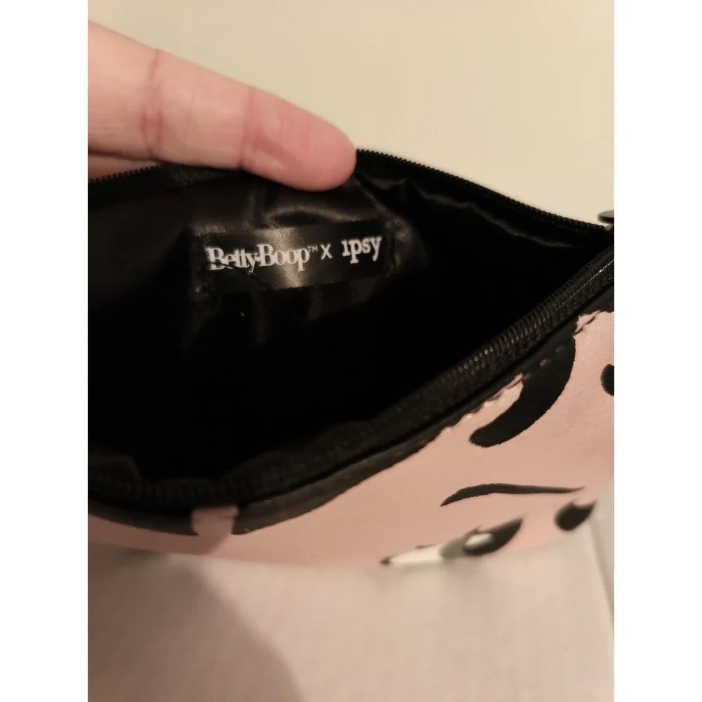 Betty Boop Graphic Eyes Makeup Bag Pink Black Zipper Cosmetic Pouch Travel Case